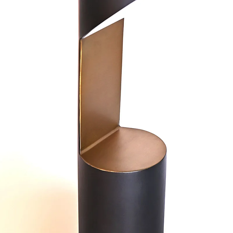 Oblique cutting minimalist style dimmable LED desk lamp